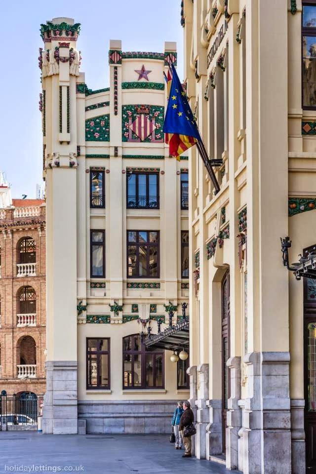 Petite Penthouse With The Sunniest Terrace In Valencia Apartment Екстериор снимка
